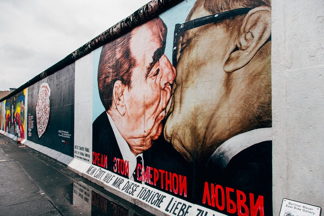 Berlin-Wall-East-Side-Gallery-4-1.jpg